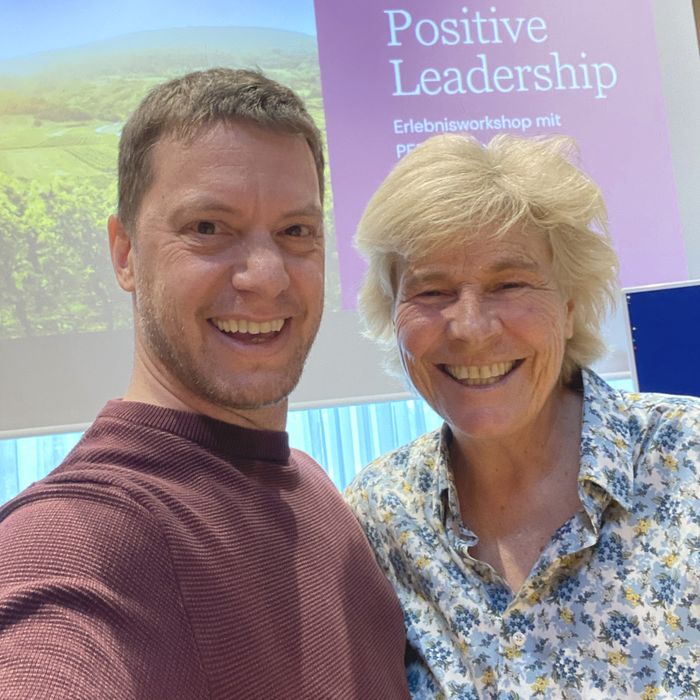 Blogbeitrag August 2026 | Vivea Positive Leadership - Ernö & Renate © PositiveMinde Blogbeitrag August 2026 | Vivea Positive Leadership - Ernö & Renate © PositiveMinde
